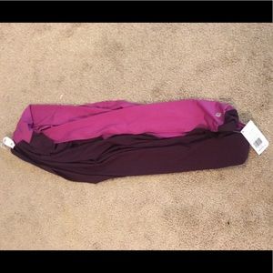Fabletics scarf